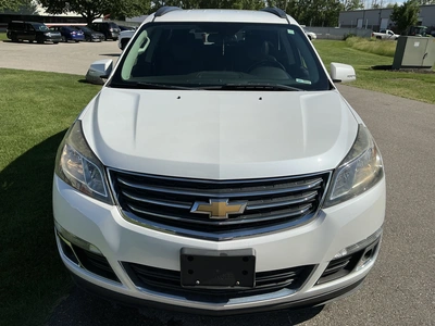 USED 2017 CHEVROLET TRAVERSE