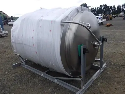 (2) Available - Previously sold 20 bbl/2500L/660Gal jacketed brite tank