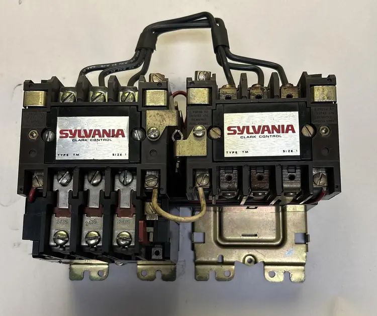 Used SYLVANIA T30U031 Starters | Surplus Asset Holdings #1204730