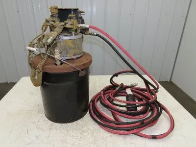 Graco Triton 1:1 150 Air Spray Package Diaphragm Pump Pail Mount Wood Finish