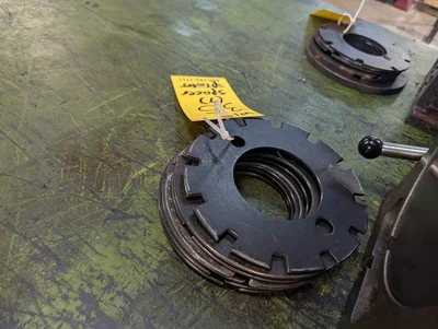 Used _UNKNOWN_ _UNKNOWN_ Dividing Heads Texas US | IRS Auction #1320649