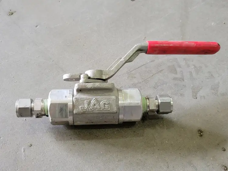 Used JAG T3F05T25A Valves/Fittings British Columbia CA | Lenmark #258460