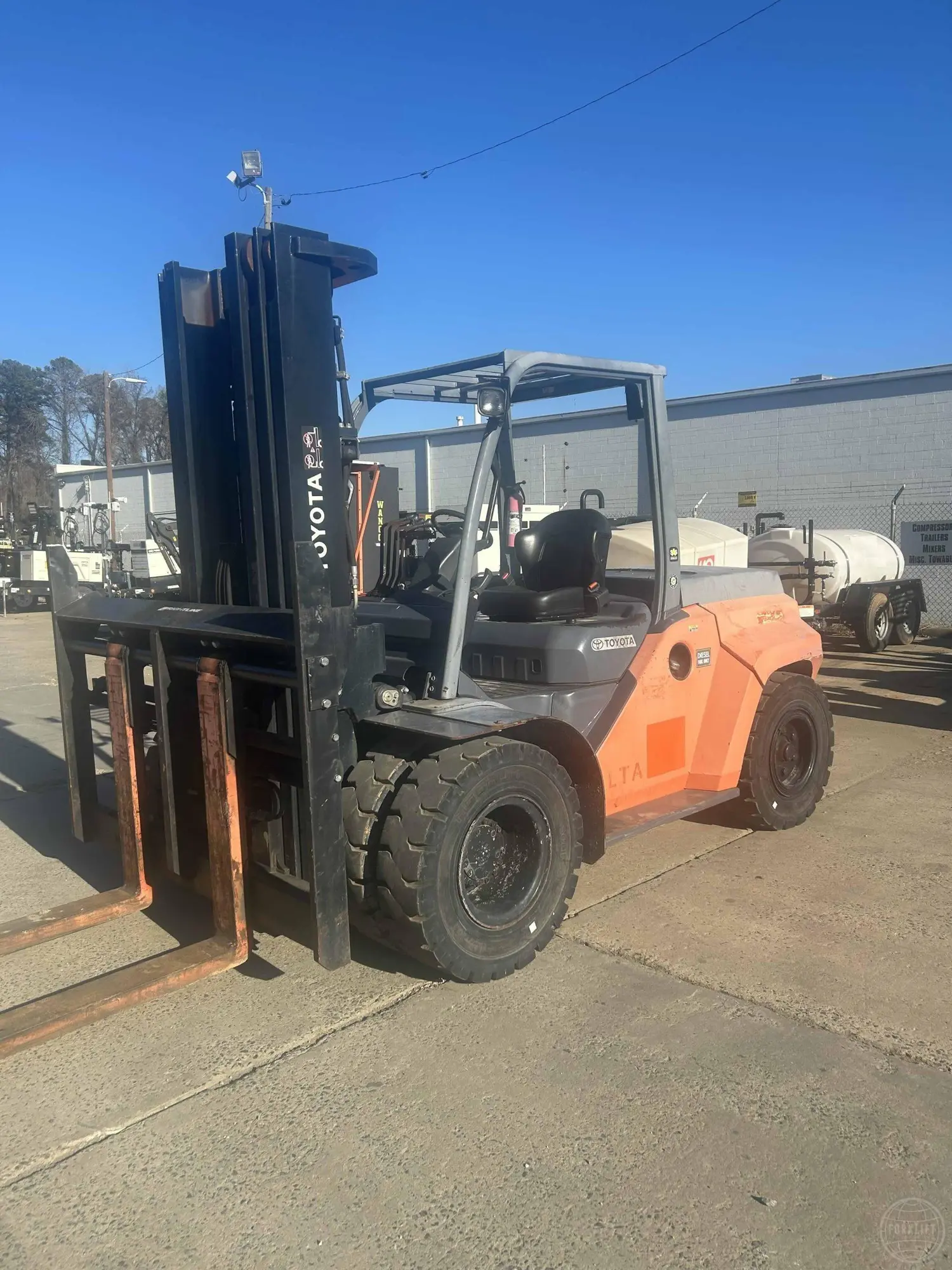 Used 2018 TOYOTA 8FD70U Misc Forklifts Illinois US | Forklift Exchange #1272976