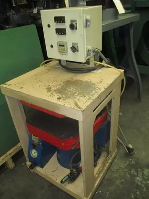 Conley Accu-Mold 4-Post Rubber Mold CASTING Vulcanizer