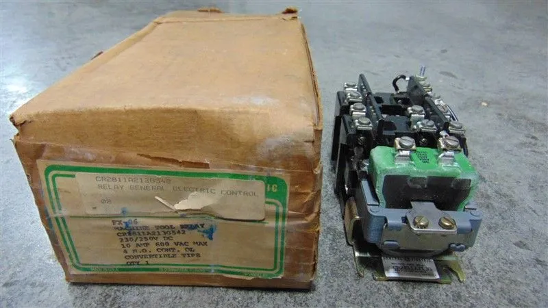 General Electric CR2811A213G542 Machine Tool Relay New NIB