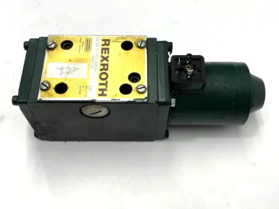 Used Rexroth 5-4 WE 10 UA11/LG24NZ4 Solenoid Valves Michigan US | Maverick Industrial Sales #1460802