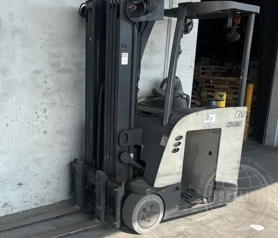 Used 2017 CROWN RC5545-40 Electric Forklifts Florida US | Forklift Exchange #1274445