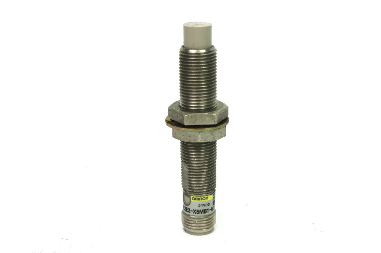 Omron E2E2-X5MB1-M1 Inductive Proximity Sensor, 12-24V DC