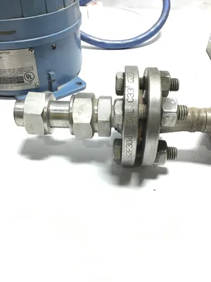 Micro Motion F050SR113SU 1/2″ Stainless Mass Flow Sensor