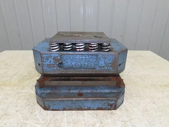 Used UNIPUNCH _UNKNOWN_ Press Brake Tooling | Arrow Industrial #609686