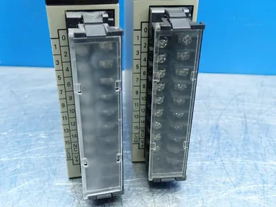 USED OMRON C200HOD212