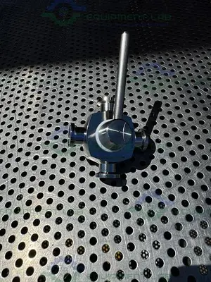 USED GE HEALTHCARE SALVI DN6 975 4-WAY 316 VALVE 18-5757-01 W/1/4" SANITARY FITTING