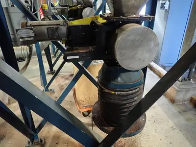 USED DONALDSON TORIT DFT 2-4