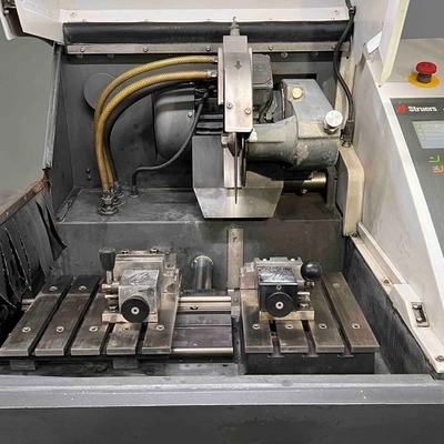 Item# L204 Struers Discotom-100 Automatic Saw #309