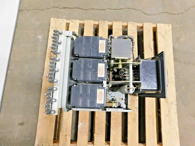 Used GE AKR-ND-50 Circuit Breakers Ohio US | Equipment Recovery Corp. #1331085