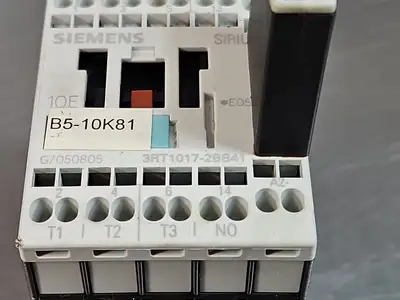 Siemens 3RT1017-2BB41 W/ 3RT1916-1EH00 Power Contactor Loc4C4