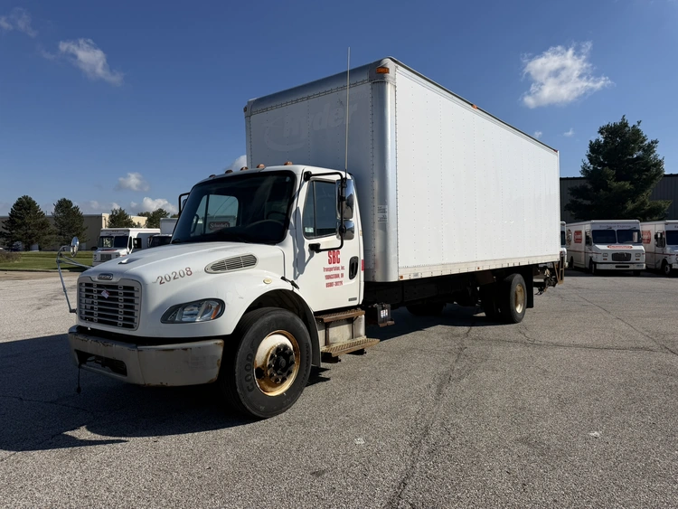 Used 2008 FREIGHTLINER BUSINESS CLASS M2 26' BOX TRUCK Box trucks Ohio US | Miedema Asset Management Group #1709414