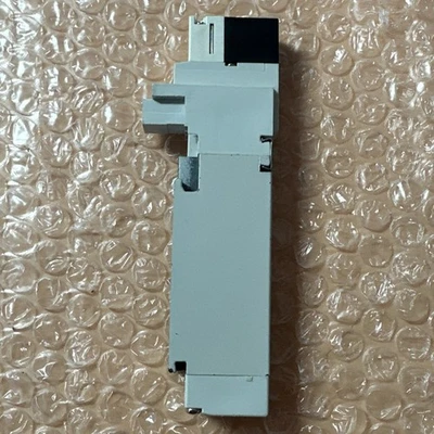 NEW SMC VQ2A01