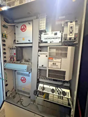 Haas _UNKNOWN_ Machining Centers & Milling Machines | Amiron Machinery (13)