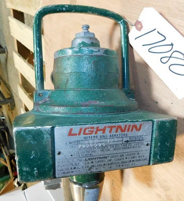 USED LIGHTNING PORTABLE MIXER NAR100