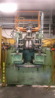 Bekum Model H-151M Dual Shuttle Blow Molder