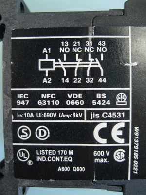 USED Telemecanique CA2KN22B7