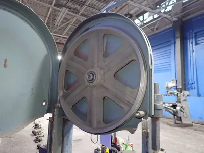 13 1/2" Vertical Band Saw