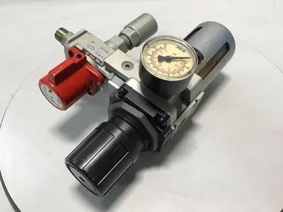 USED SMC VHS40-N03-Z