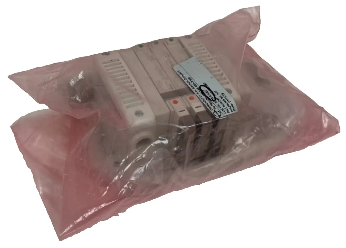NEW SMC HHB-120996 VALVE ASSEMBLY W/ AXT100-MC26-015 CABLE