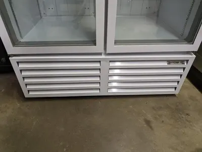 USED BEVERAGE-AIR CFG48-5