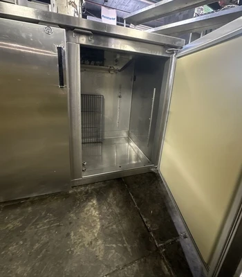 174-0199 Perlick BS2DS 60" Self Contained Back Bar Cooler