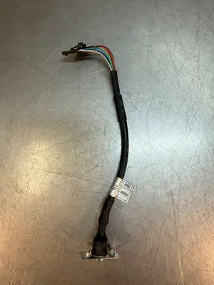 Conector 8 Pin Male, Cable A22105-133-03 (9.3.3)