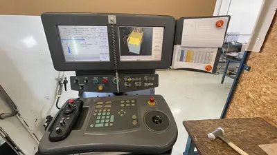 Used 2008 HURCO VMX 42 SR Vertical Machining Centers (5-Axis or More) CZ | Amaron s.r.o. #1056720