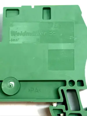 USED WEIDMÜLLER PE EARTH TERMINAL BLOCK 6MM² DIN RAIL GREEN/YELLOW 1608670000