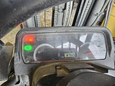 USED 2014 CATERPILLAR C5000