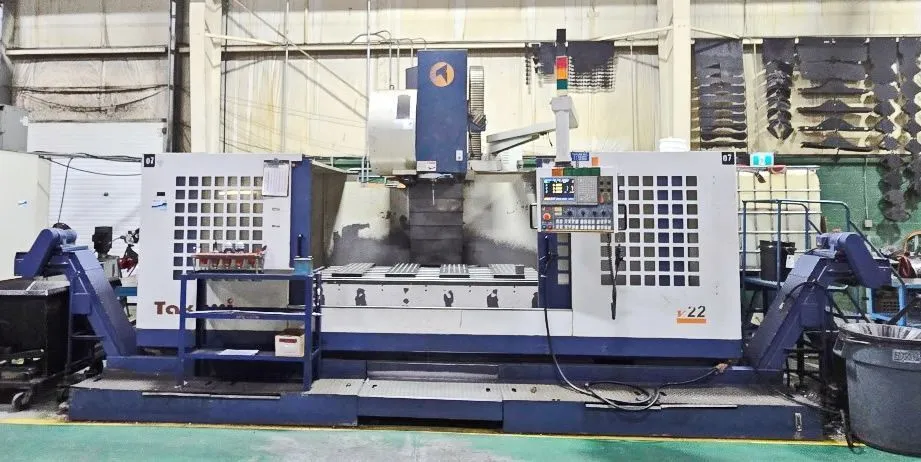 USED 2004 TAKUMI V22