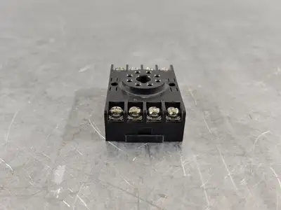 USED IDEC SR2P-06