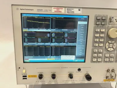 E5052B | Agilent  Signal Source Analyzer, 10 MHz - 7 GHz, MY47100111 - For parts or not working