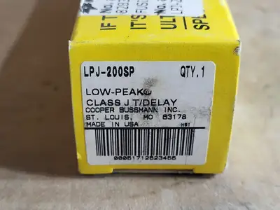 NEW BUSSMANN LPJ-200SP