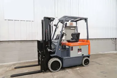 USED 2018 TOYOTA 7FBCU35