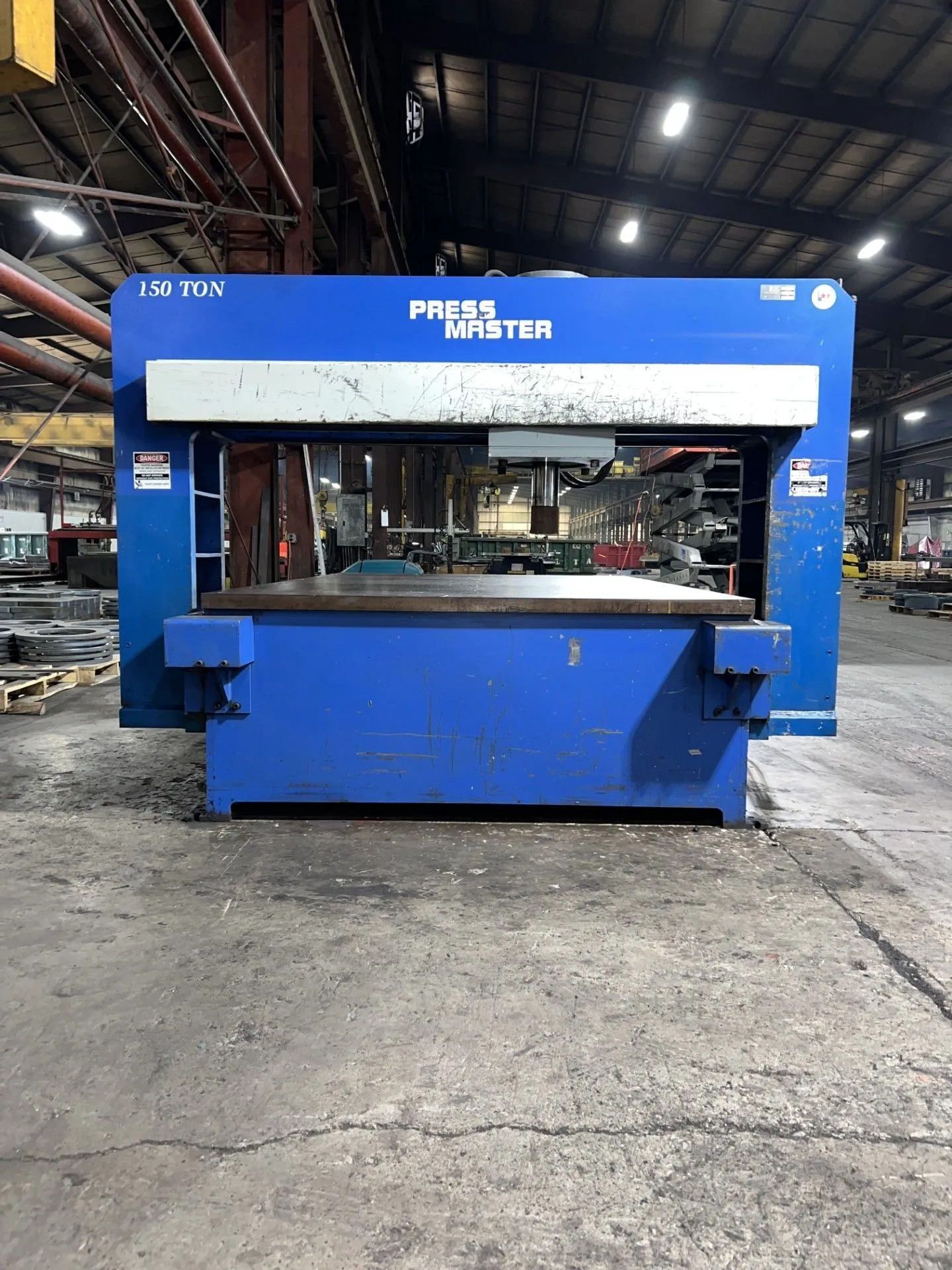 150 TON PRESSMASTER Traveling Column Fully Adjustable Ram Head Straightening Press