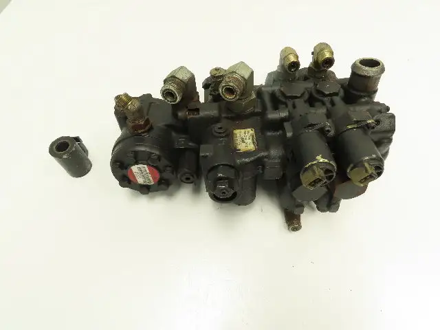 Used HUSCO _UNKNOWN_ Valves/Fittings | Arrow Industrial #628195