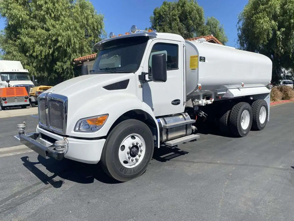 New | in-Stock 2025 KENWORTH T480 Water Trucks California US | Commerce Truck Equipment Sales #1548768