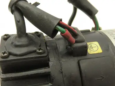Sanyo Denki V720-012EL7 Super V DC Servo Motor 80 VDC With Encoder READ