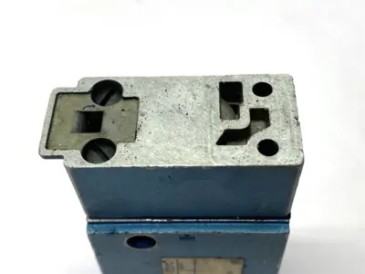 Used MAC VALVES PNEUMATIC SOLENOID VALVE 4-WAY Solenoid Valves | Maverick Industrial Sales #1102245