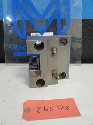 USED Haas BOT40