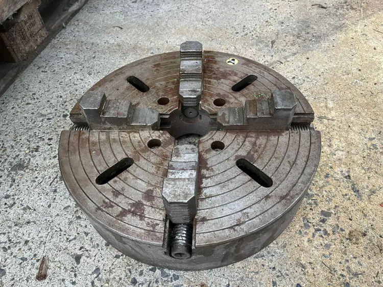 Used CHUCKS 400 MM / BORE 80 MM Parts | Apt International N.V #364514