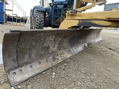 2011 Caterpillar 140M