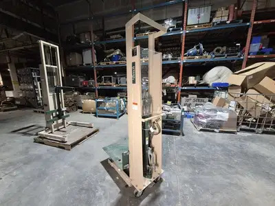 USED BEECH SQD-2470