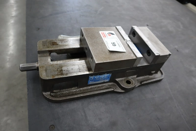Used KURT WORKHOLDING SOLUTIONS D-675 Vises Minnesota US | Machinesused.com #1505684